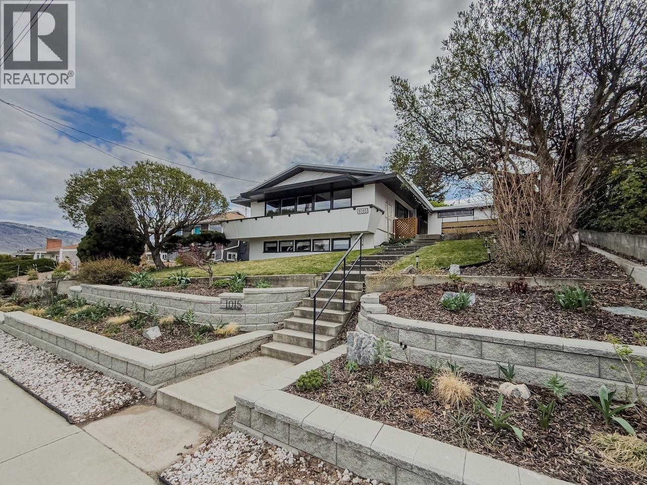 1015 Fraser Street, Kamloops, British Columbia  V2C 3H8 - Photo 2 - 10383897