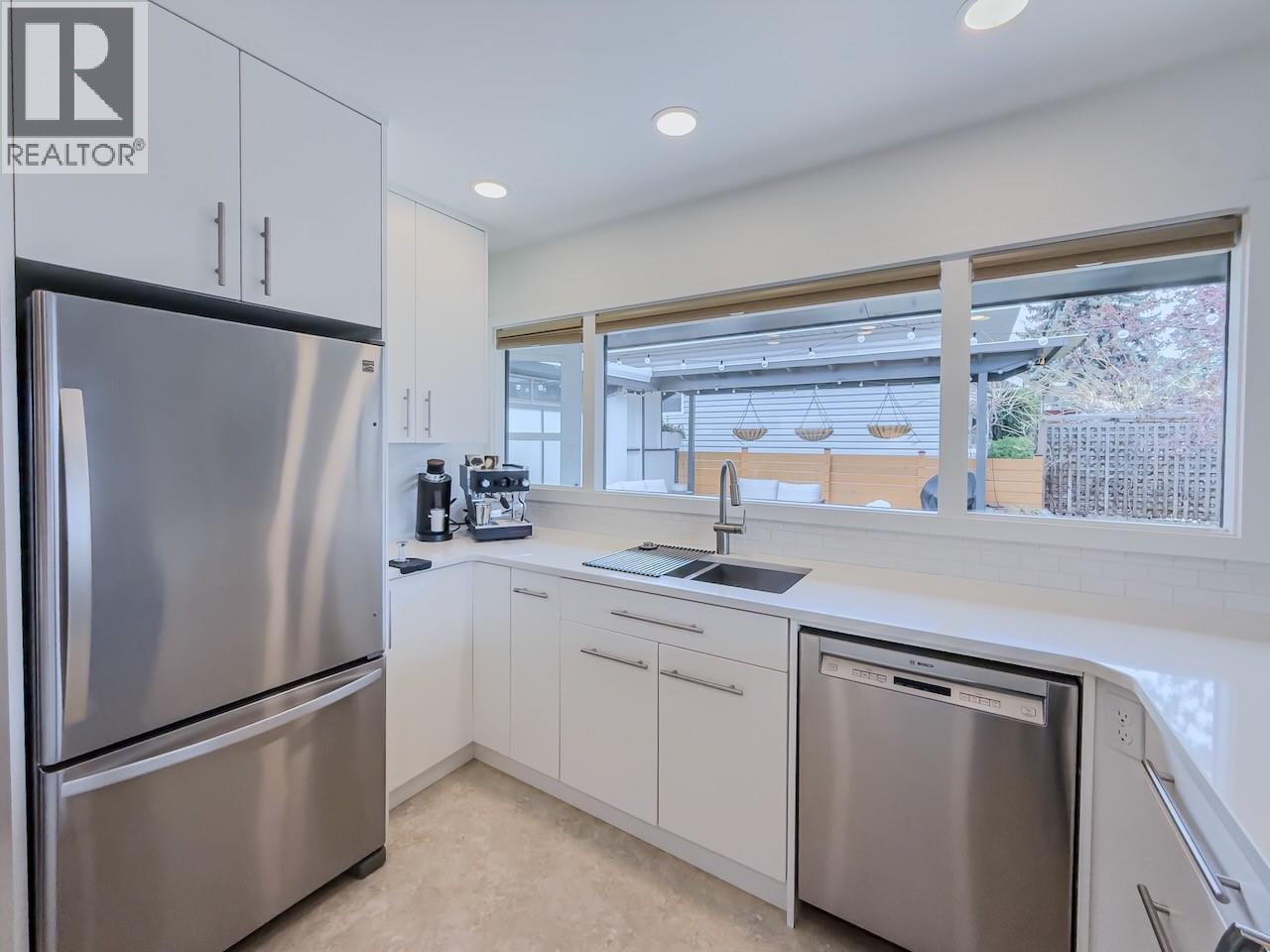 1015 Fraser Street, Kamloops, British Columbia  V2C 3H8 - Photo 6 - 10383897