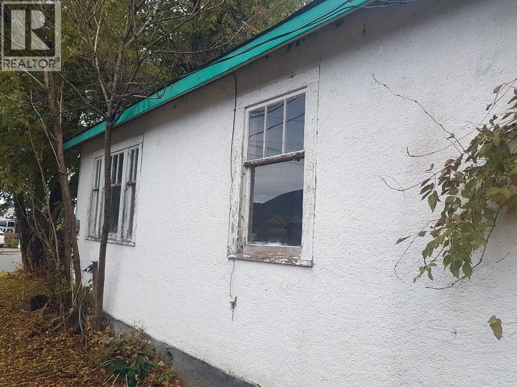 496 Heales Avenue, Penticton, British Columbia  V2A 1G4 - Photo 13 - 10383992