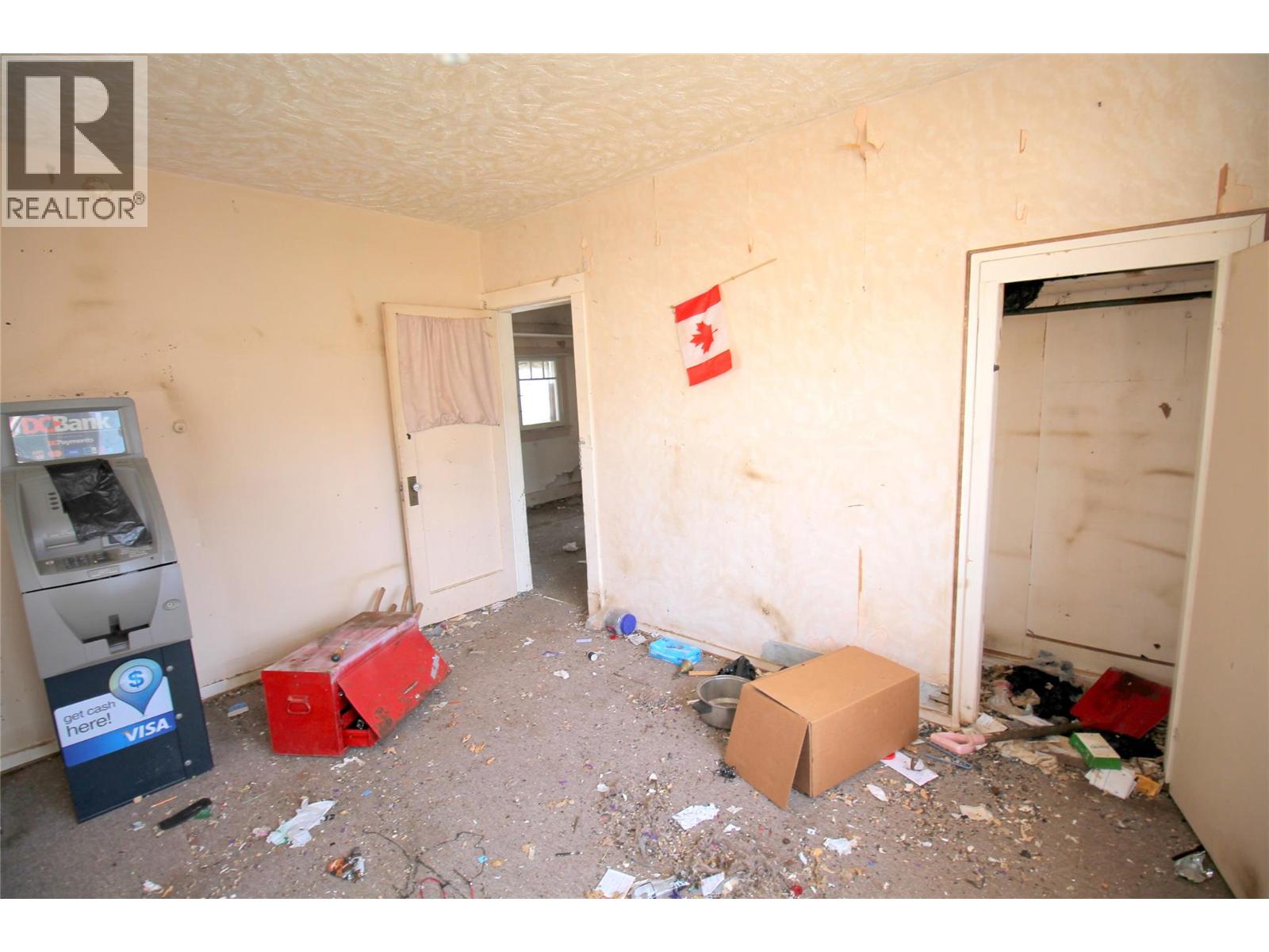 496 Heales Avenue, Penticton, British Columbia  V2A 1G4 - Photo 8 - 10383992