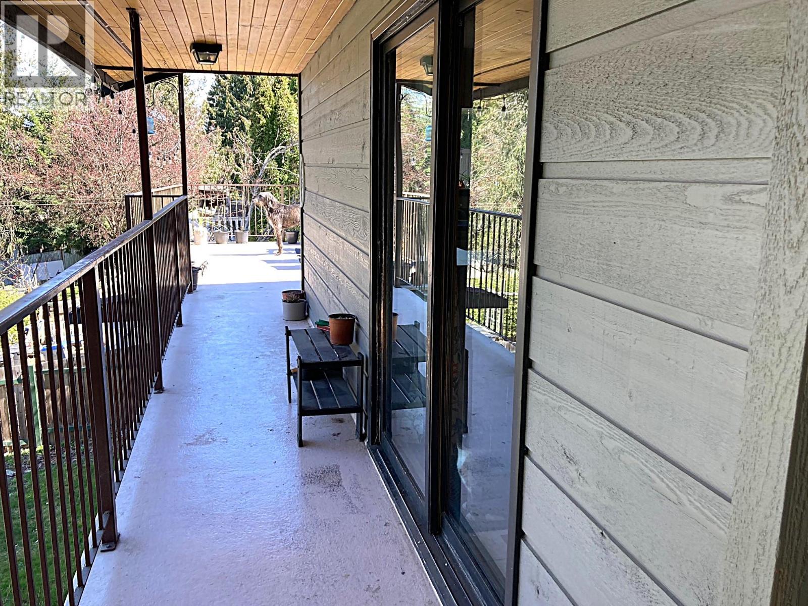 1221 Dunkirk Road, Sorrento, British Columbia  V0E 2W0 - Photo 19 - 10383883