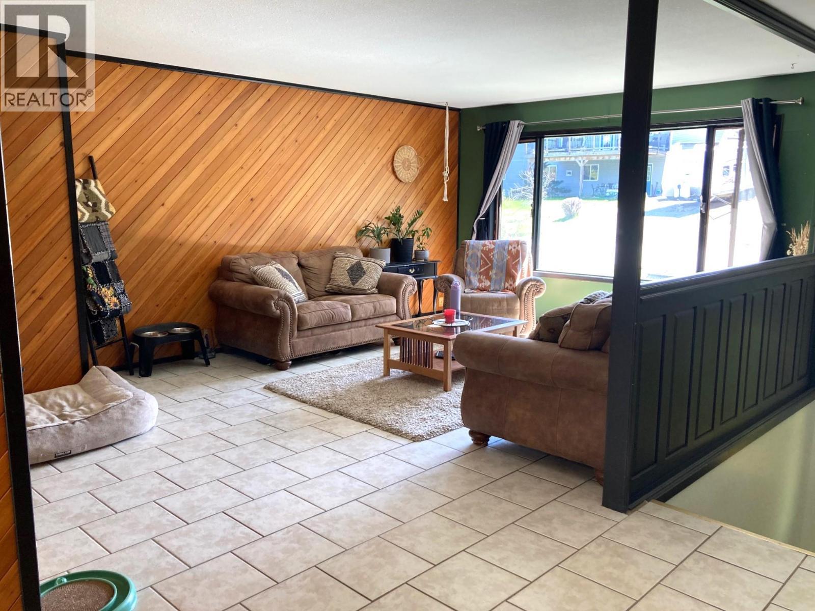 1221 Dunkirk Road, Sorrento, British Columbia  V0E 2W0 - Photo 21 - 10383883