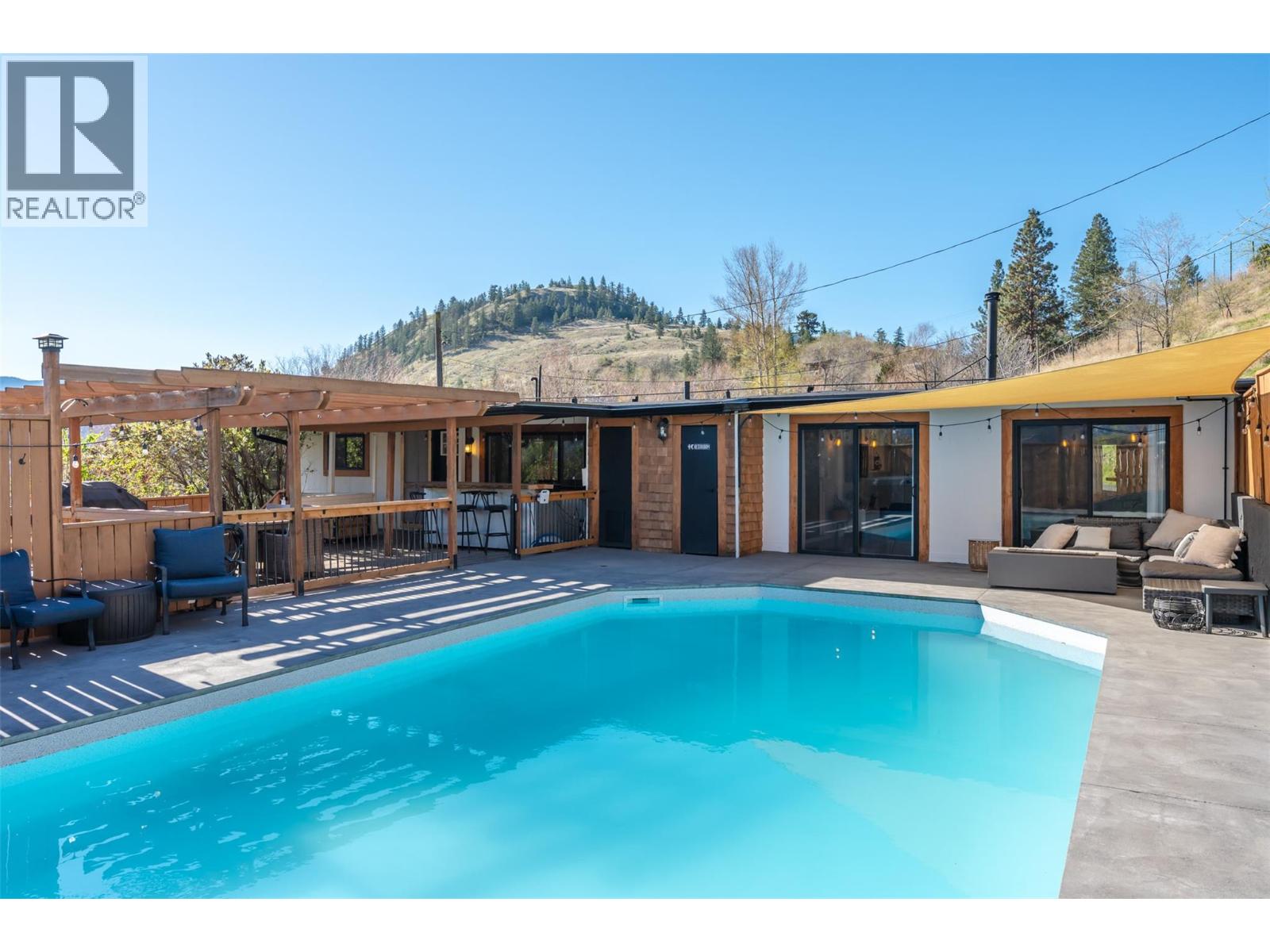 141 Cypress Avenue, Kaleden, British Columbia  v0h 1k0 - Photo 1 - 10382695