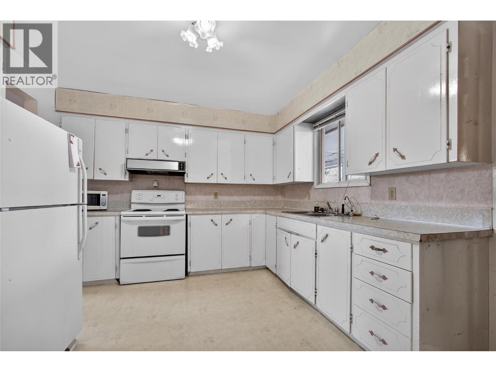 10114 Newene Road, Lake Country, British Columbia  V4V 1V2 - Photo 20 - 10381749