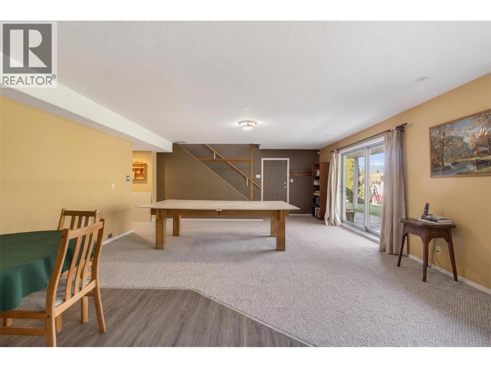 3181 8 Avenue Se, Salmon Arm, British Columbia  V1E 1S1 - Photo 55 - 10383965