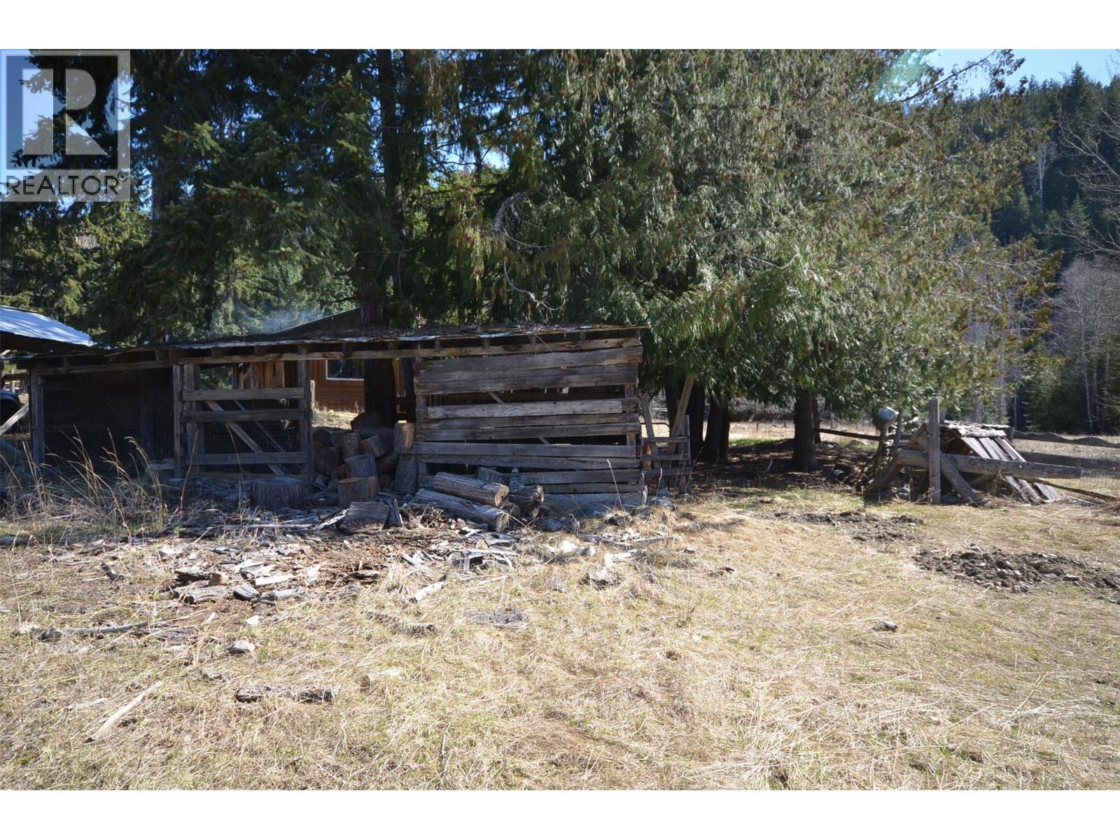 1538 Creighton Valley Road, Lumby, British Columbia  V0E 2G1 - Photo 12 - 10383878