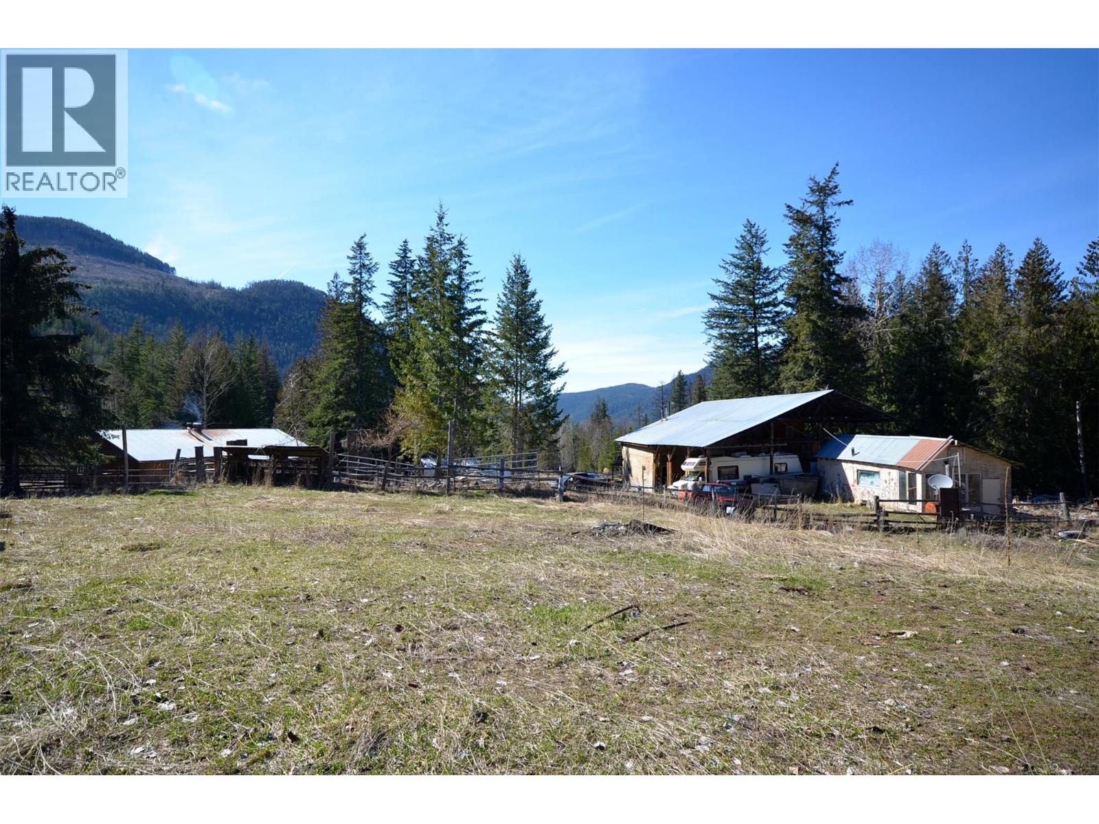 1538 Creighton Valley Road, Lumby, British Columbia  V0E 2G1 - Photo 31 - 10383878