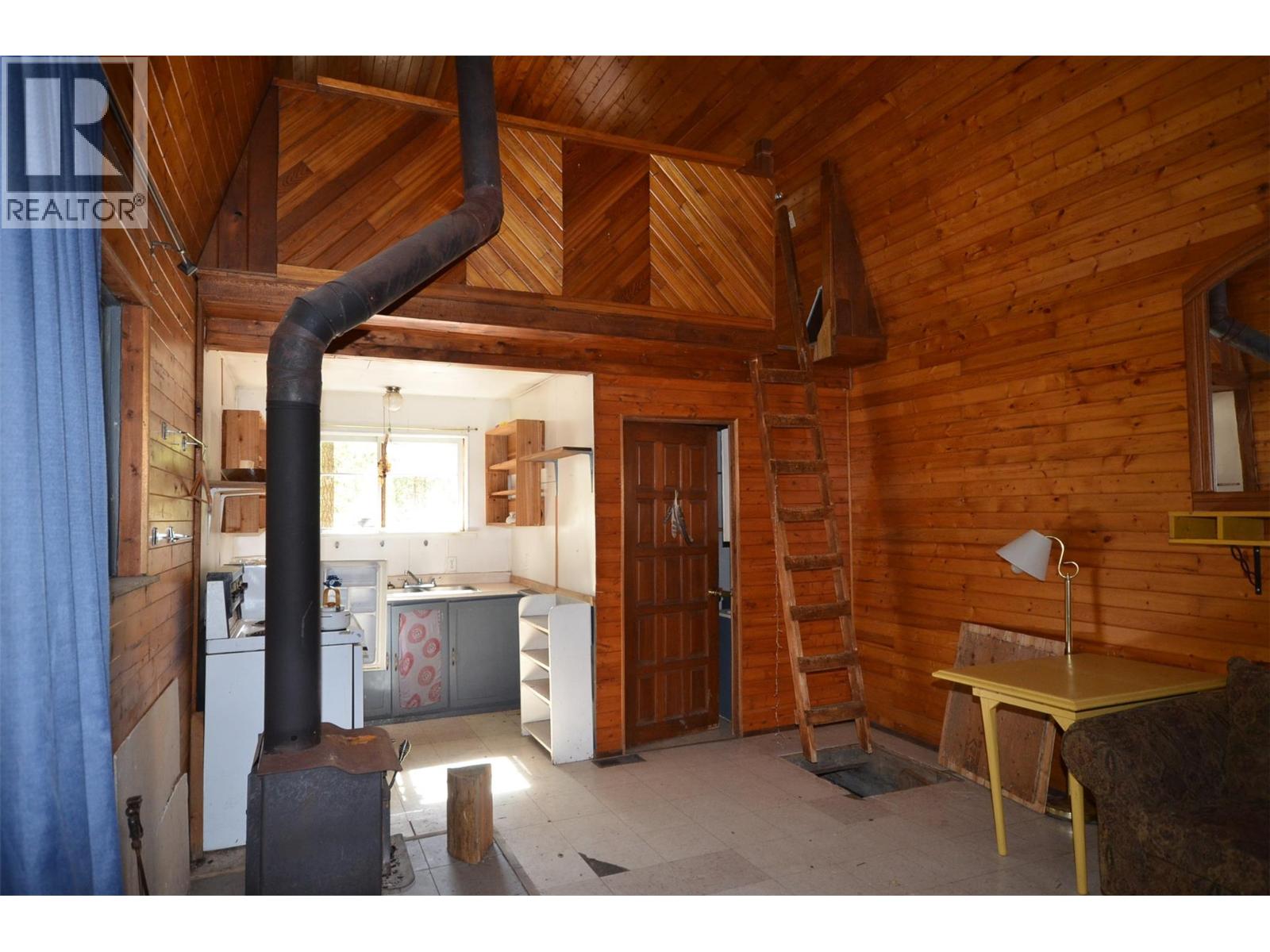 1538 Creighton Valley Road, Lumby, British Columbia  V0E 2G1 - Photo 7 - 10383878