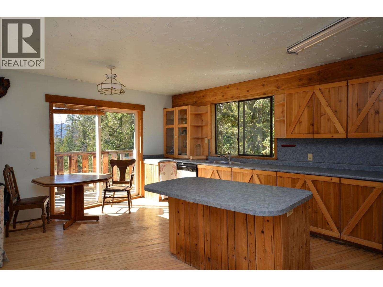 1538 Creighton Valley Road, Lumby, British Columbia  V0E 2G1 - Photo 82 - 10383878