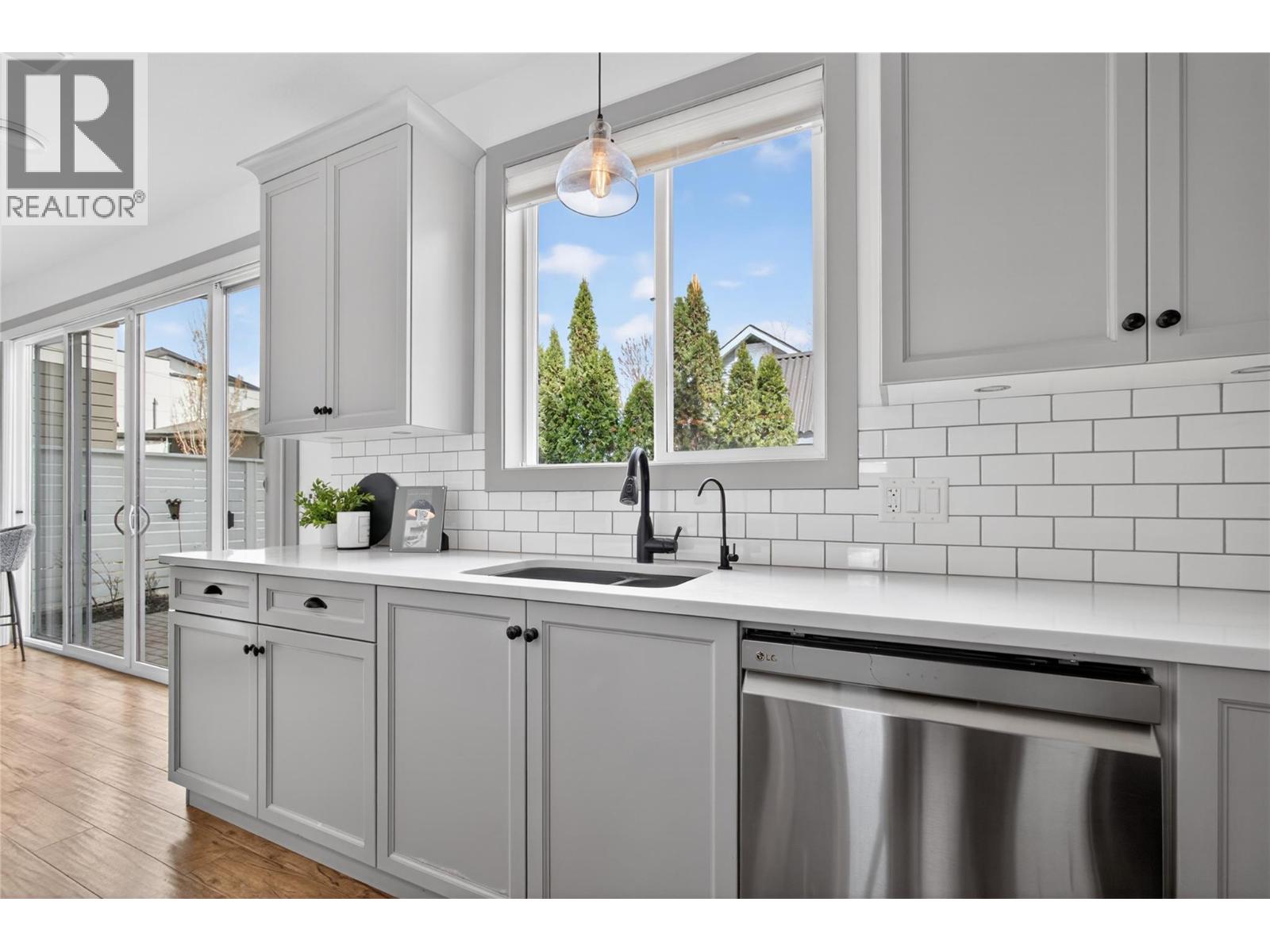 955 Coronation Avenue, Kelowna, British Columbia  V1Y 7A6 - Photo 23 - 10381385