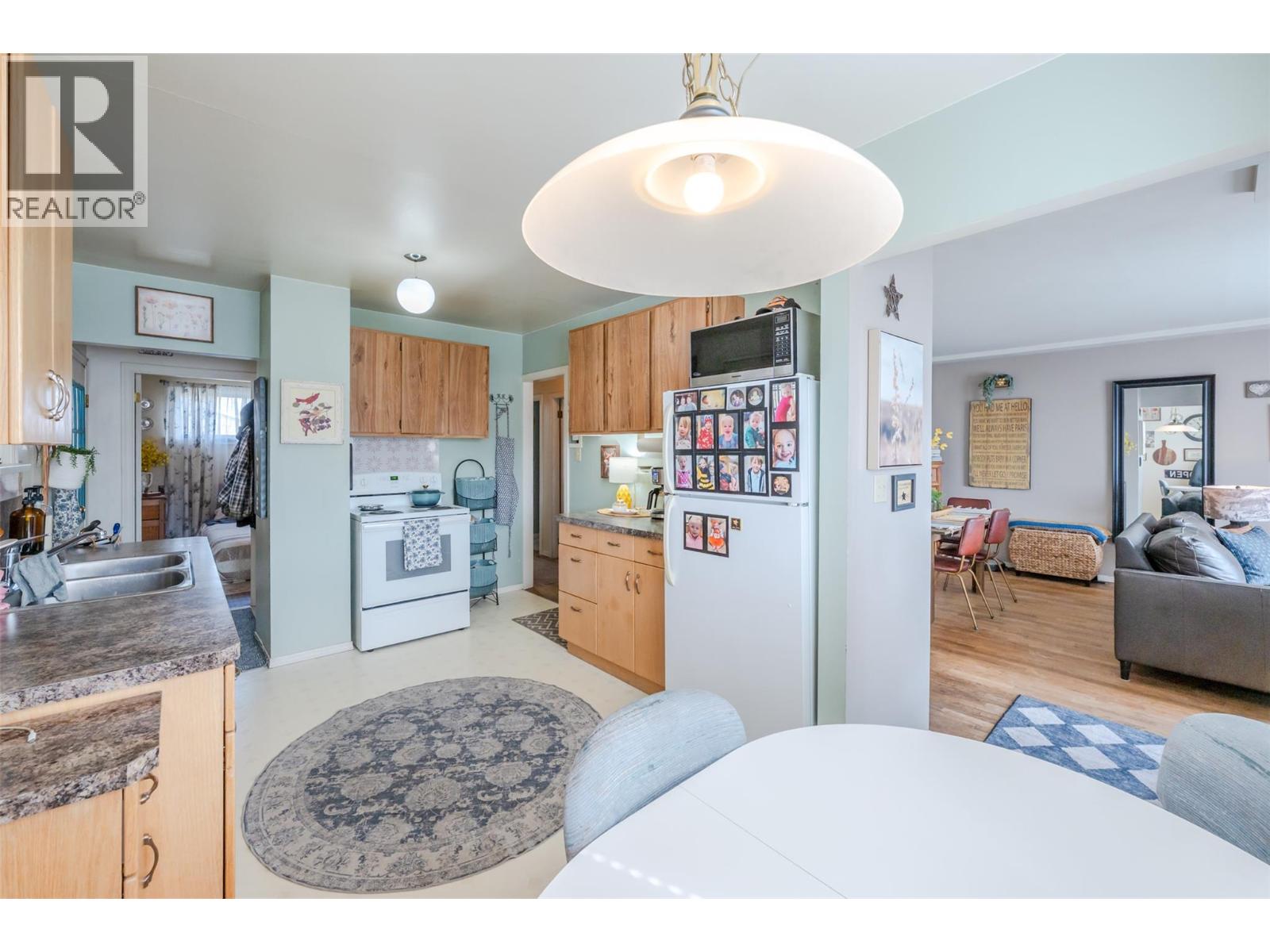 797 Forestbrook Drive, Penticton, British Columbia  V2A 2E6 - Photo 16 - 10383998