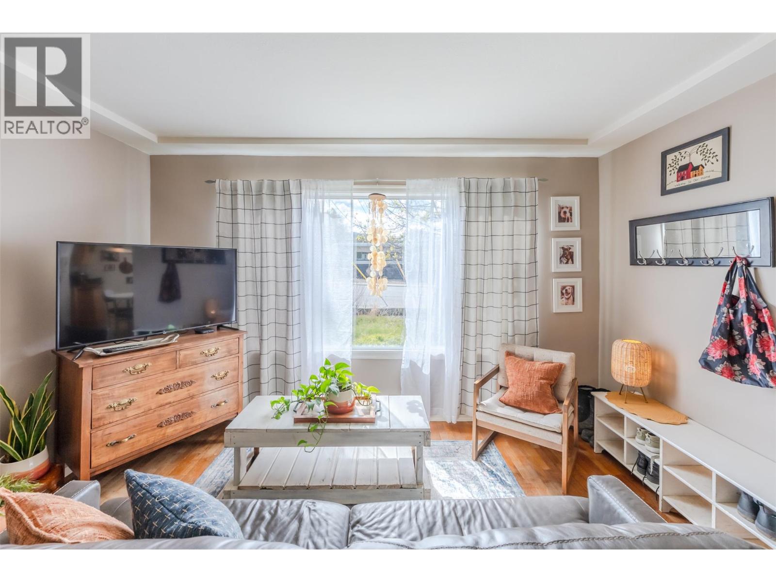 797 Forestbrook Drive, Penticton, British Columbia  V2A 2E6 - Photo 8 - 10383998