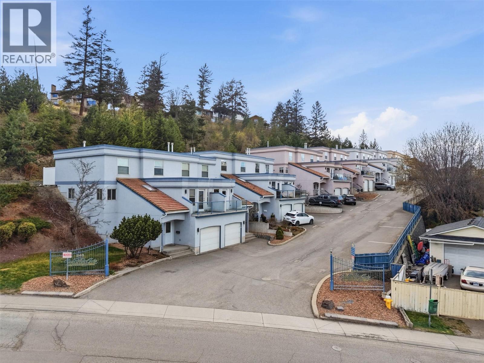 245 Whistler Drive Unit# 4, Kamloops, British Columbia  V2E 1W8 - Photo 40 - 10383867