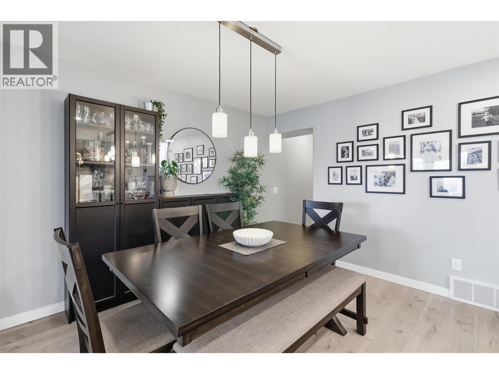 245 Whistler Drive Unit# 4, Kamloops, British Columbia  V2E 1W8 - Photo 6 - 10383867