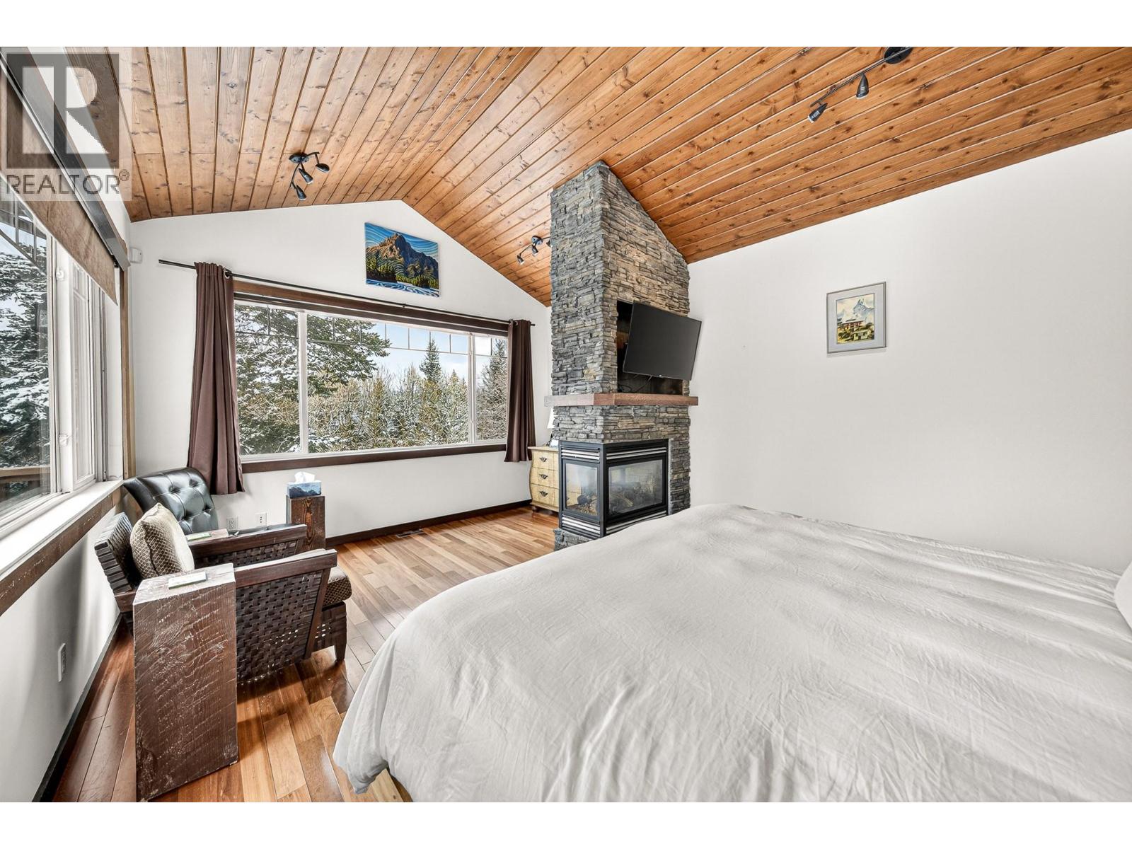 9948 Stephenson Road, Hosmer, British Columbia  V0B 1M5 - Photo 26 - 10383657