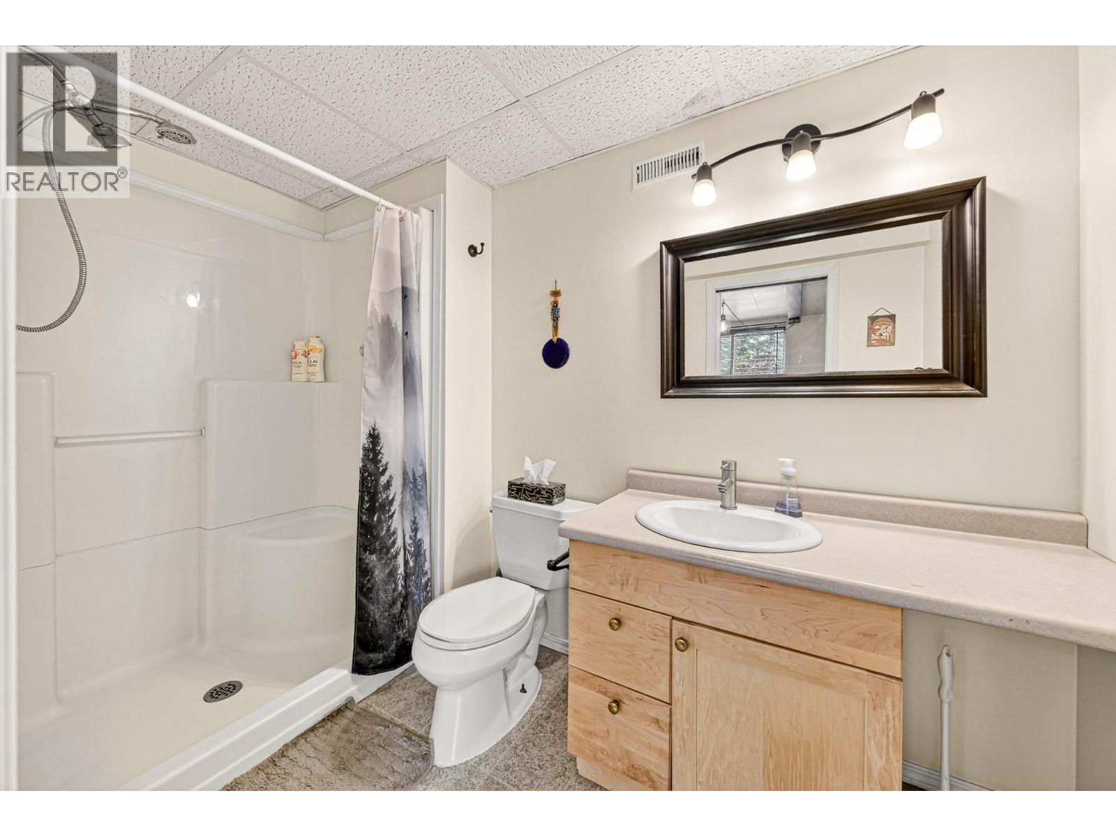 9948 Stephenson Road, Hosmer, British Columbia  V0B 1M5 - Photo 37 - 10383657