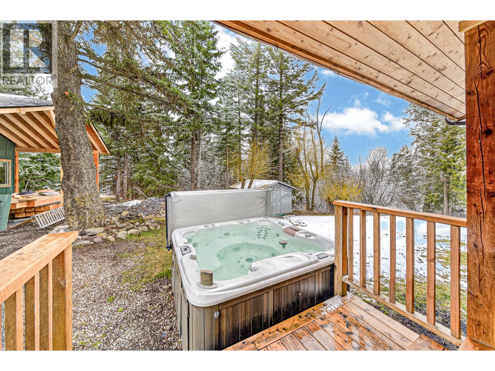 9948 Stephenson Road, Hosmer, British Columbia  V0B 1M5 - Photo 51 - 10383657