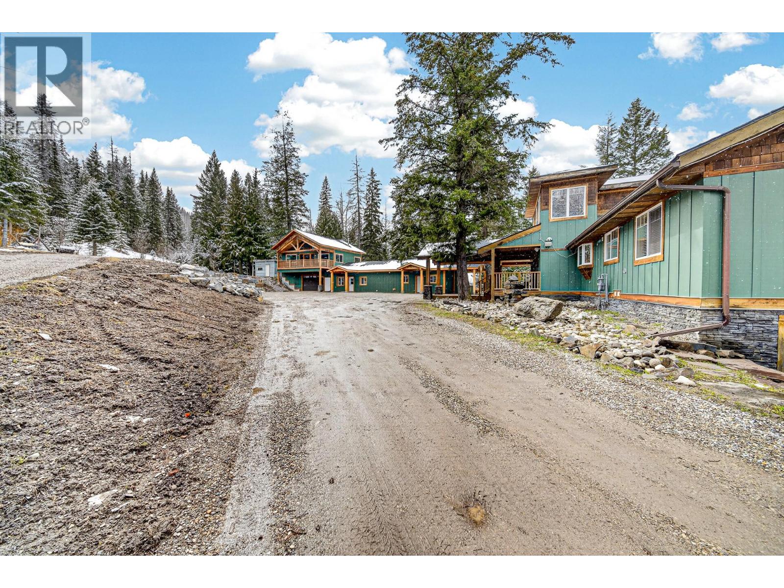 9948 Stephenson Road, Hosmer, British Columbia  V0B 1M5 - Photo 55 - 10383657