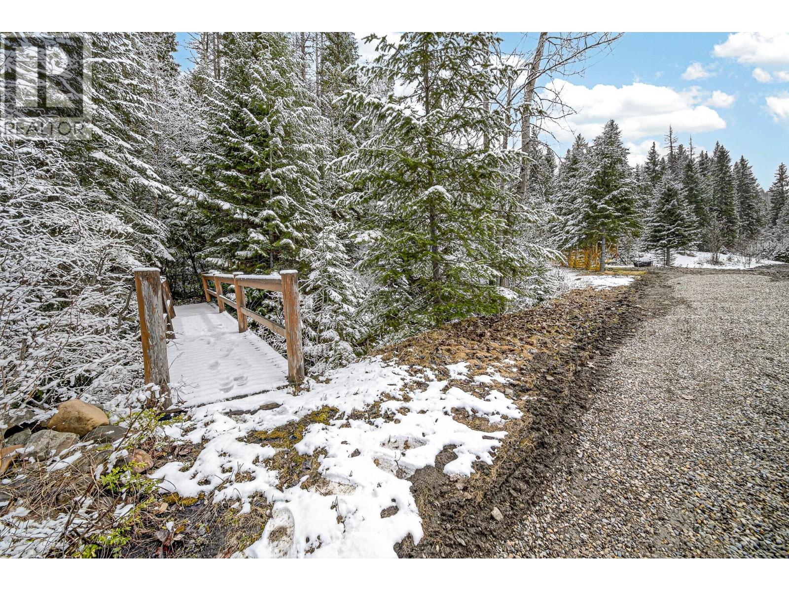 9948 Stephenson Road, Hosmer, British Columbia  V0B 1M5 - Photo 57 - 10383657