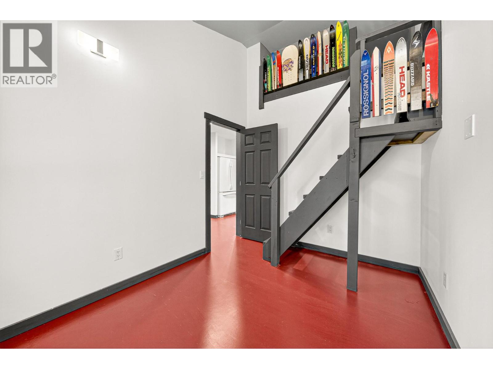 9948 Stephenson Road, Hosmer, British Columbia  V0B 1M5 - Photo 72 - 10383657