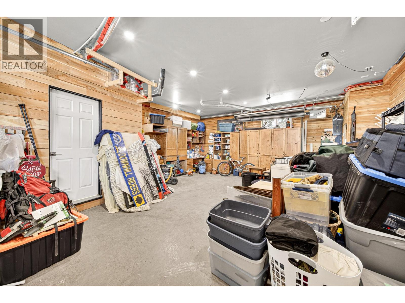 9948 Stephenson Road, Hosmer, British Columbia  V0B 1M5 - Photo 82 - 10383657