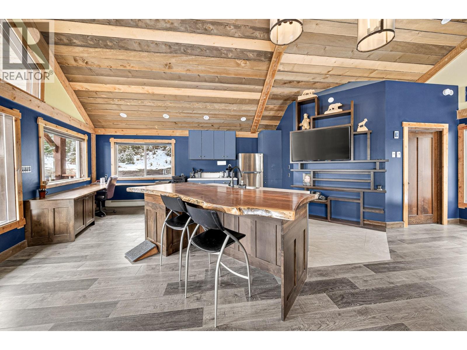 9948 Stephenson Road, Hosmer, British Columbia  V0B 1M5 - Photo 94 - 10383657