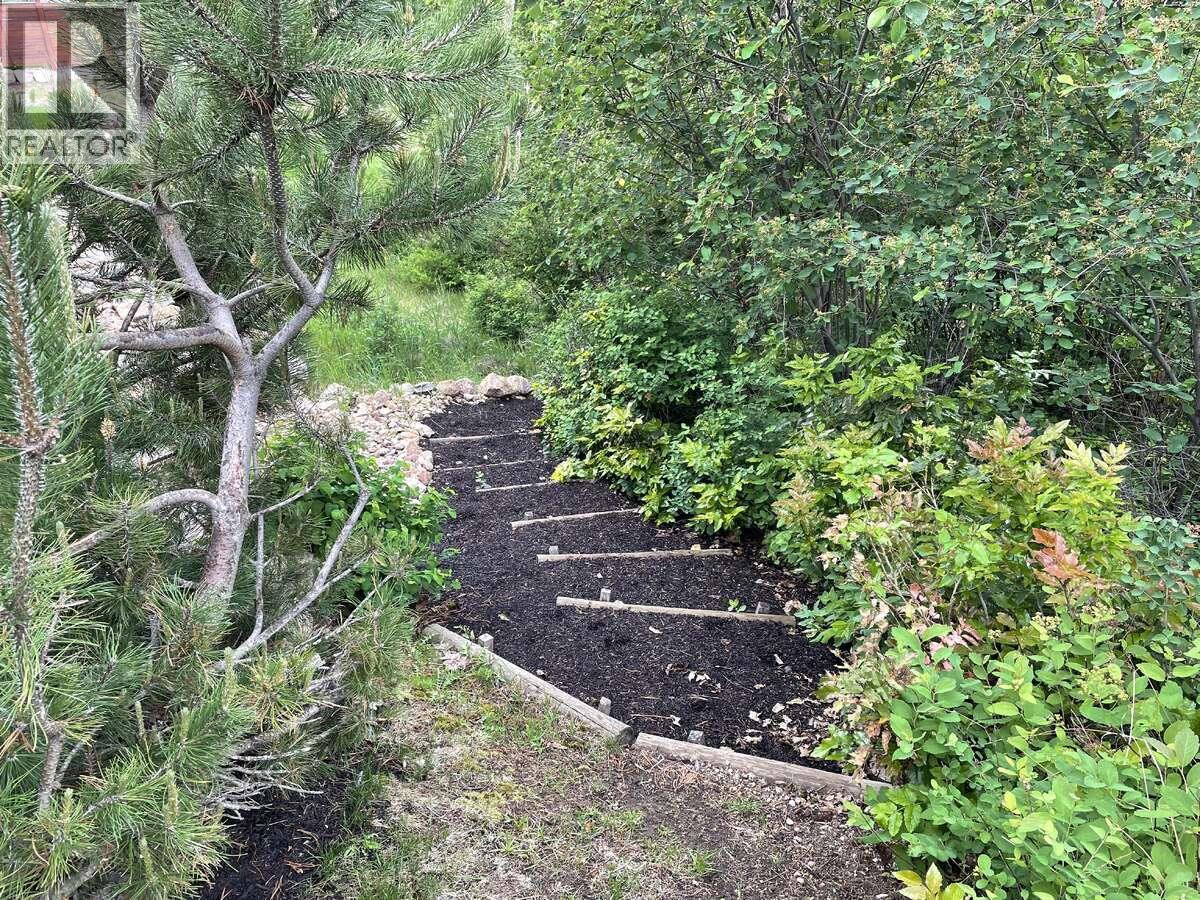 501 Longspoon Bay, Vernon, British Columbia  V1H 2K2 - Photo 10 - 10384009