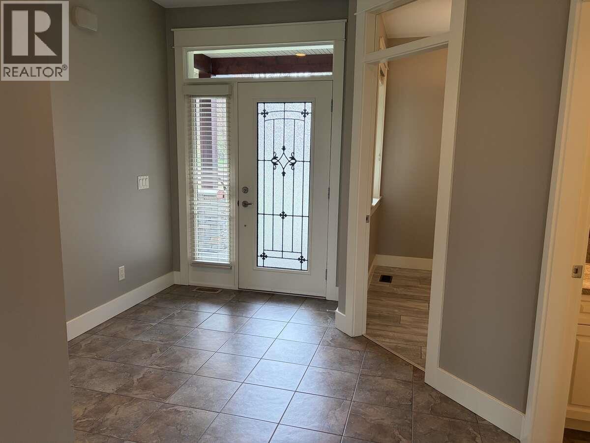 501 Longspoon Bay, Vernon, British Columbia  V1H 2K2 - Photo 13 - 10384009