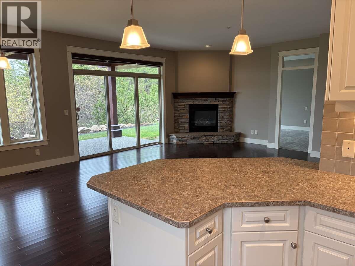 501 Longspoon Bay, Vernon, British Columbia  V1H 2K2 - Photo 19 - 10384009