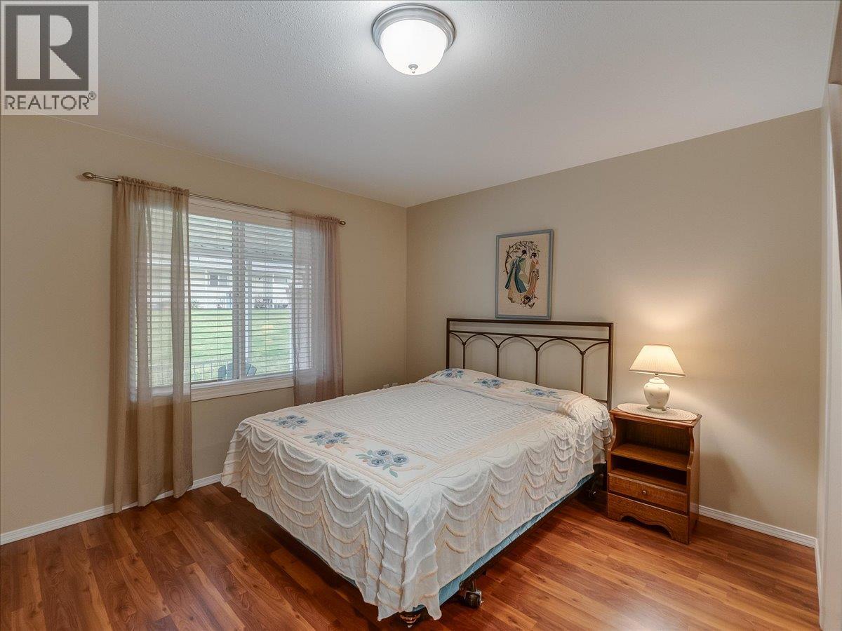 7136 Wright Way, Trail, British Columbia  V1R 4X6 - Photo 20 - 10383963