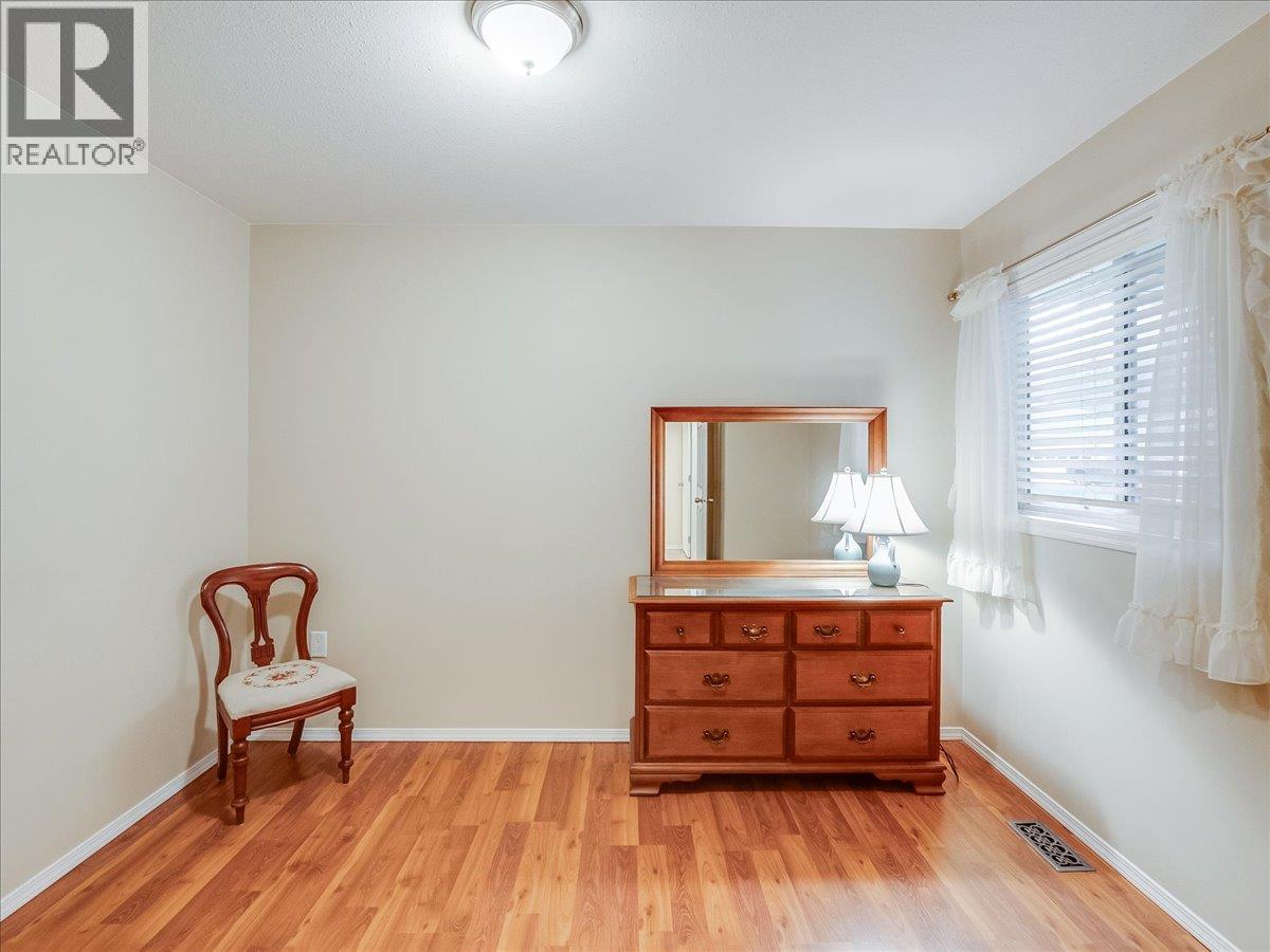 7136 Wright Way, Trail, British Columbia  V1R 4X6 - Photo 21 - 10383963