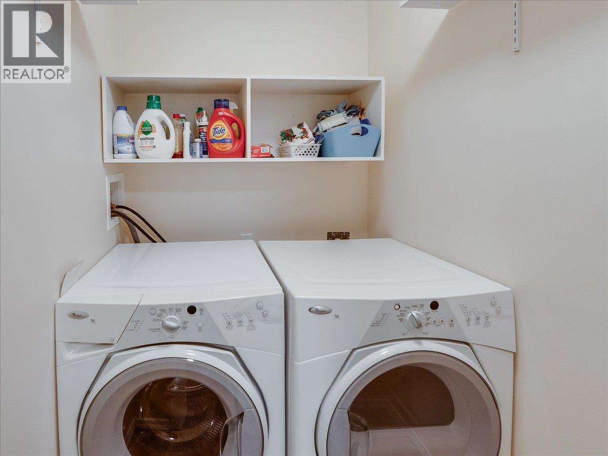 7136 Wright Way, Trail, British Columbia  V1R 4X6 - Photo 25 - 10383963