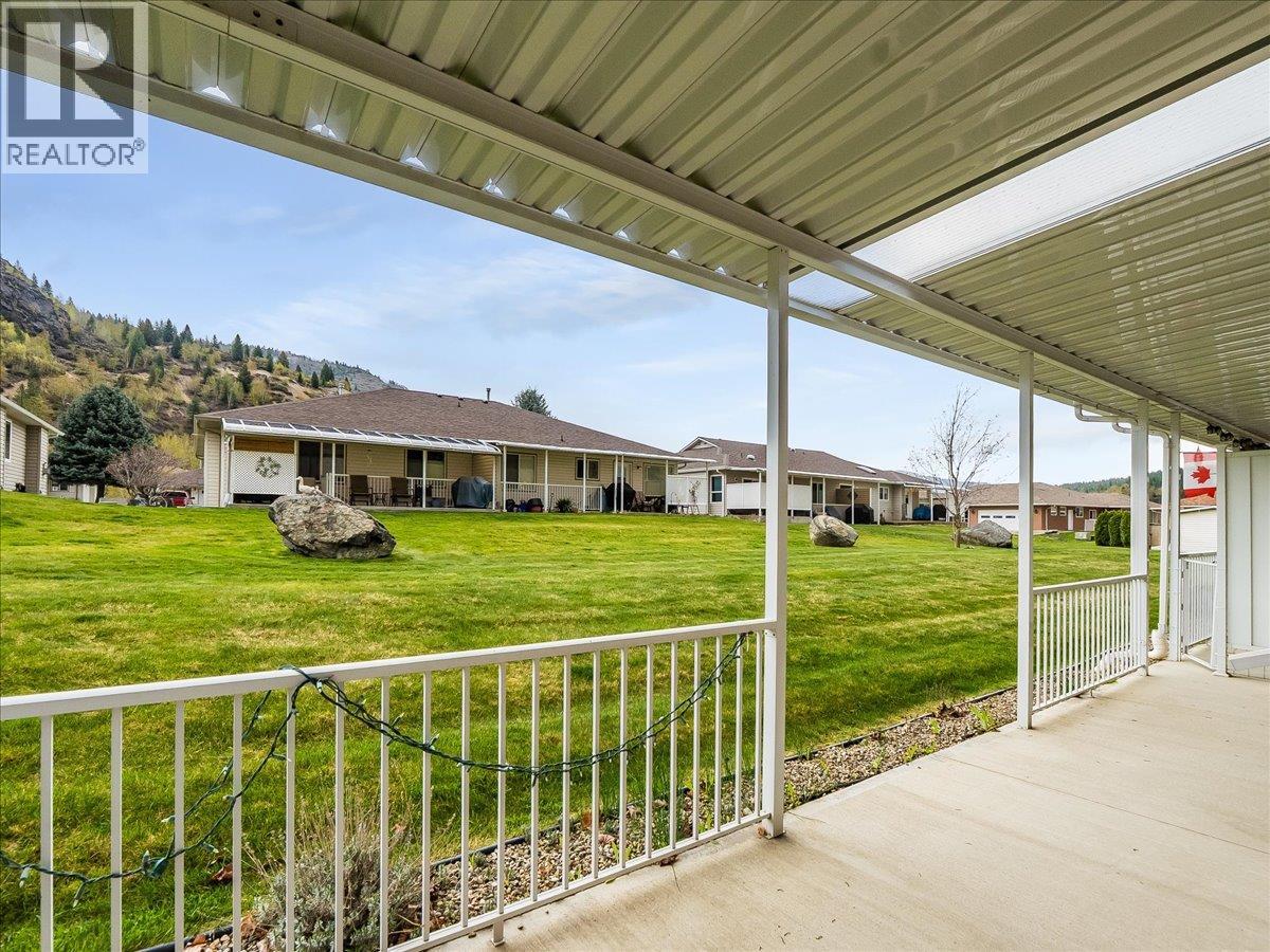 7136 Wright Way, Trail, British Columbia  V1R 4X6 - Photo 48 - 10383963