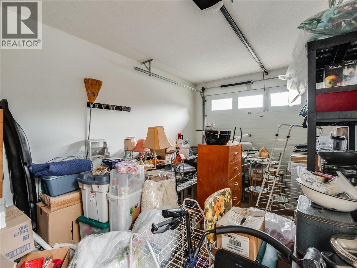 7136 Wright Way, Trail, British Columbia  V1R 4X6 - Photo 49 - 10383963