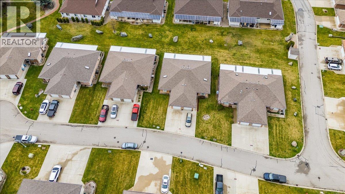 7136 Wright Way, Trail, British Columbia  V1R 4X6 - Photo 54 - 10383963