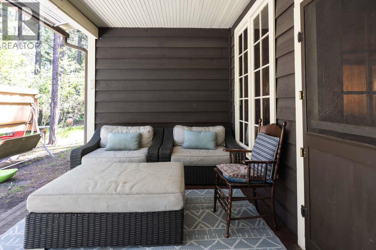 6768 Rosen Lake Road, Jaffray, British Columbia  V0B 1T1 - Photo 31 - 10384011