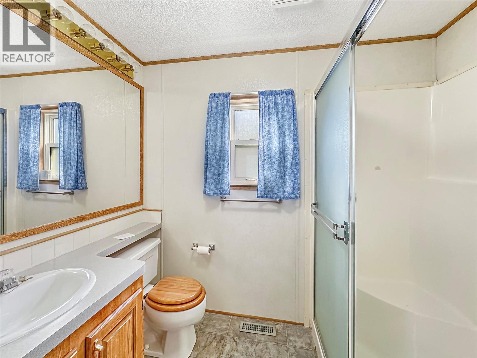 6778 Tucelnuit Drive Unit# 46, Oliver, British Columbia  V0H 1T3 - Photo 11 - 10383378