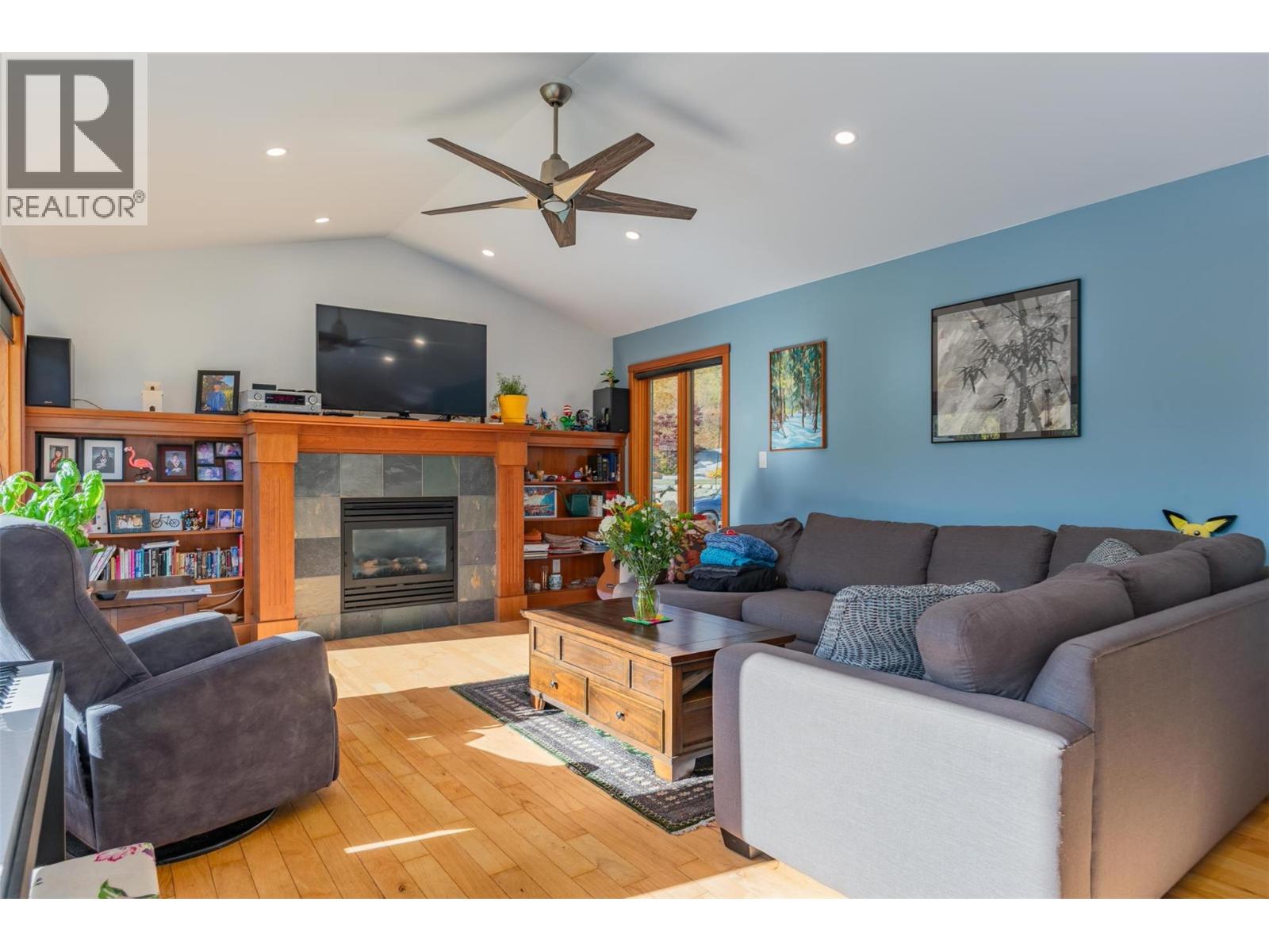 904 Redstone Drive, Rossland, British Columbia  V0G 1Y0 - Photo 13 - 10384019