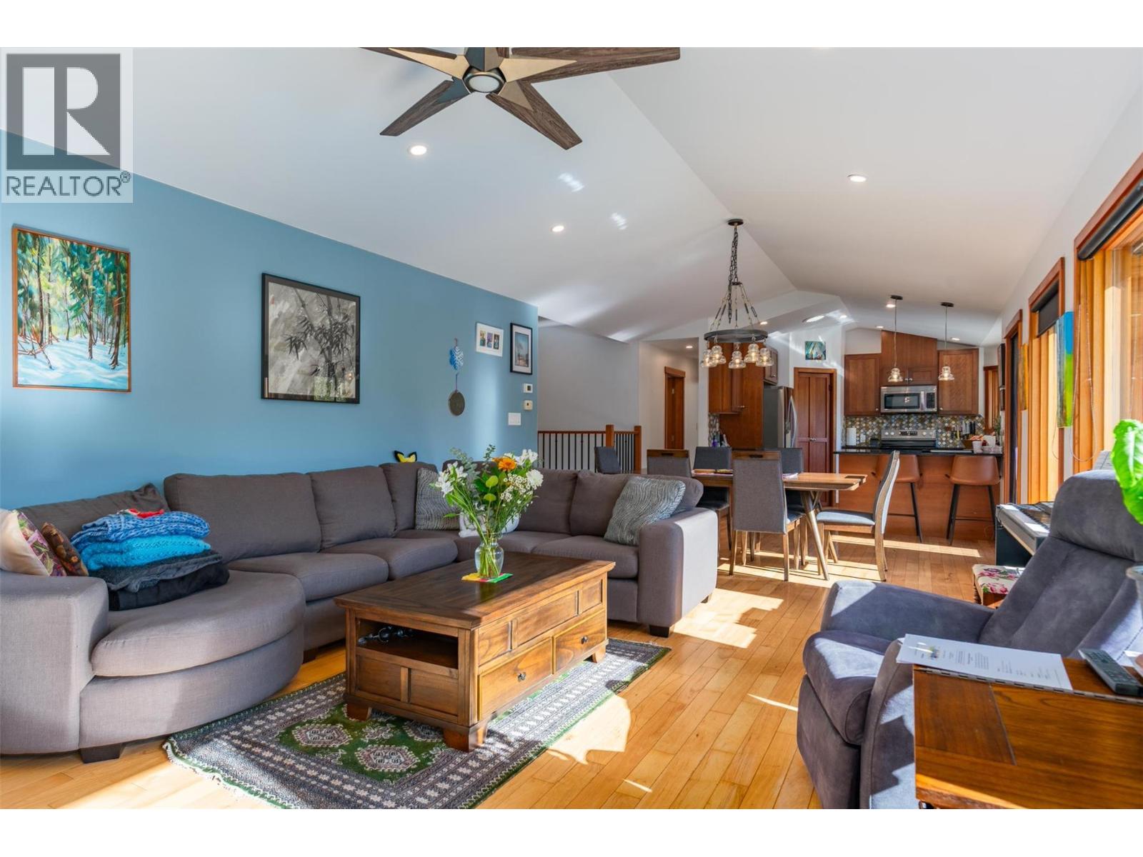 904 Redstone Drive, Rossland, British Columbia  V0G 1Y0 - Photo 14 - 10384019