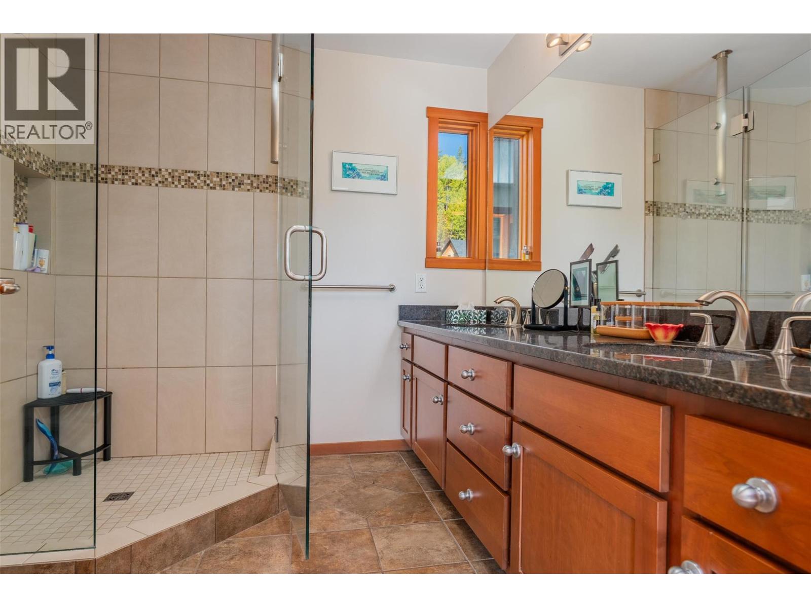 904 Redstone Drive, Rossland, British Columbia  V0G 1Y0 - Photo 32 - 10384019