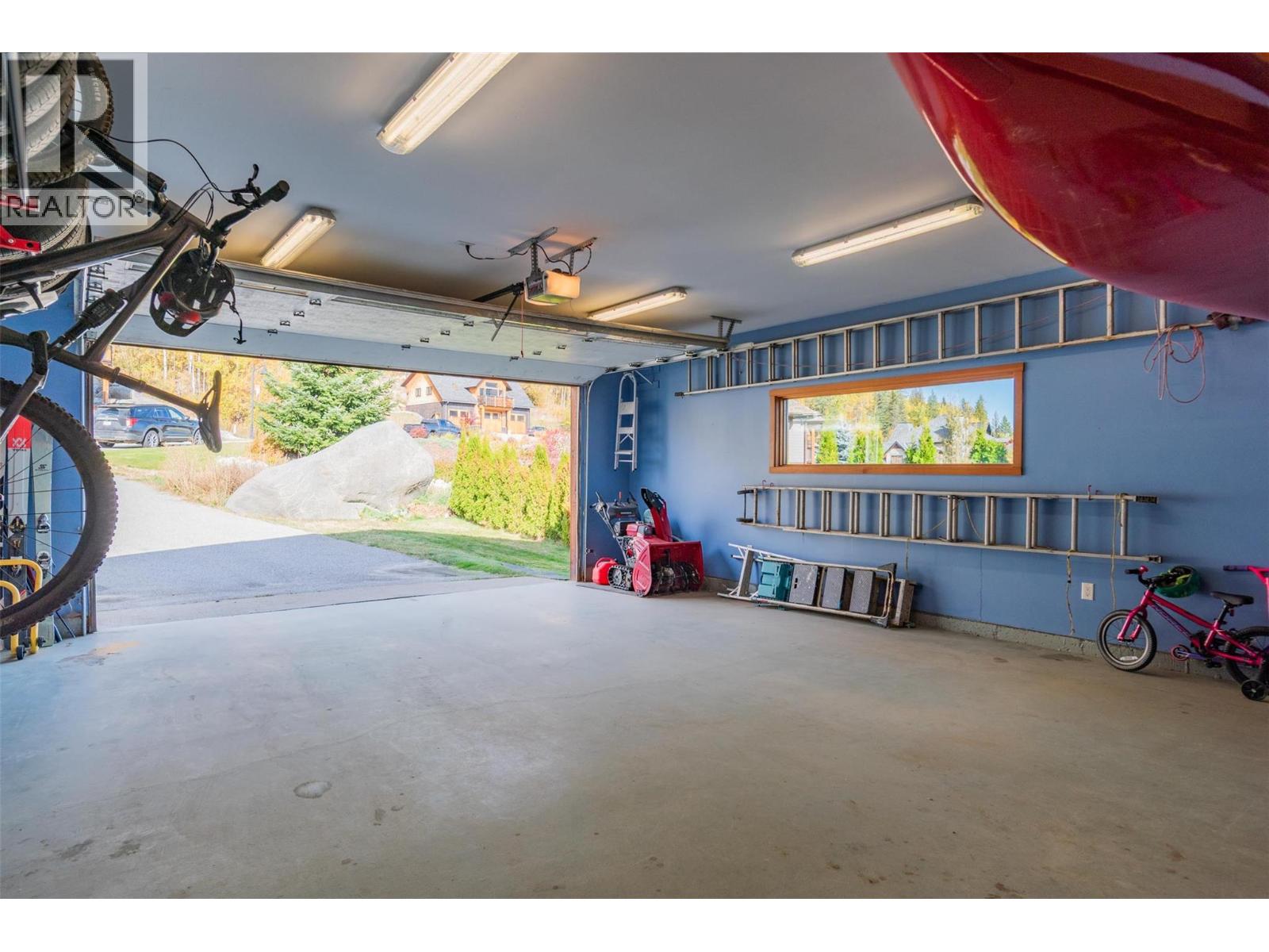 904 Redstone Drive, Rossland, British Columbia  V0G 1Y0 - Photo 47 - 10384019