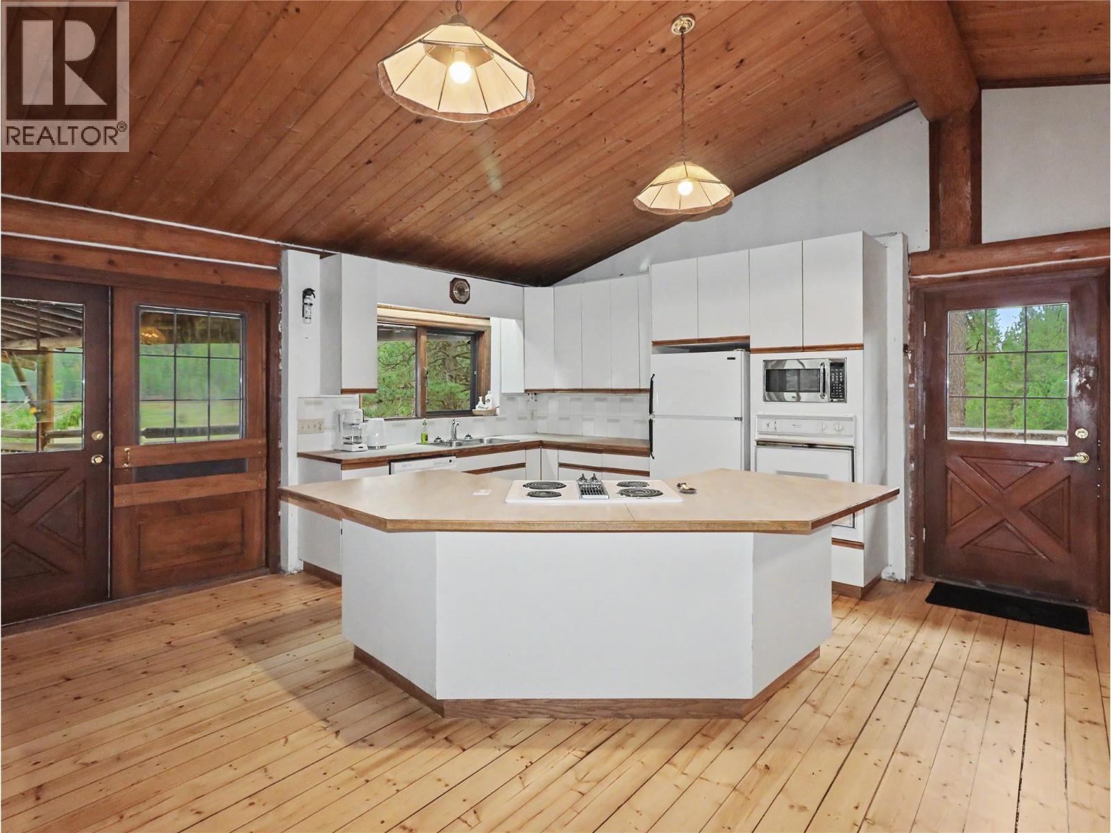 8810 North Fork Road, Grand Forks, British Columbia  V0H 1H2 - Photo 26 - 10383347