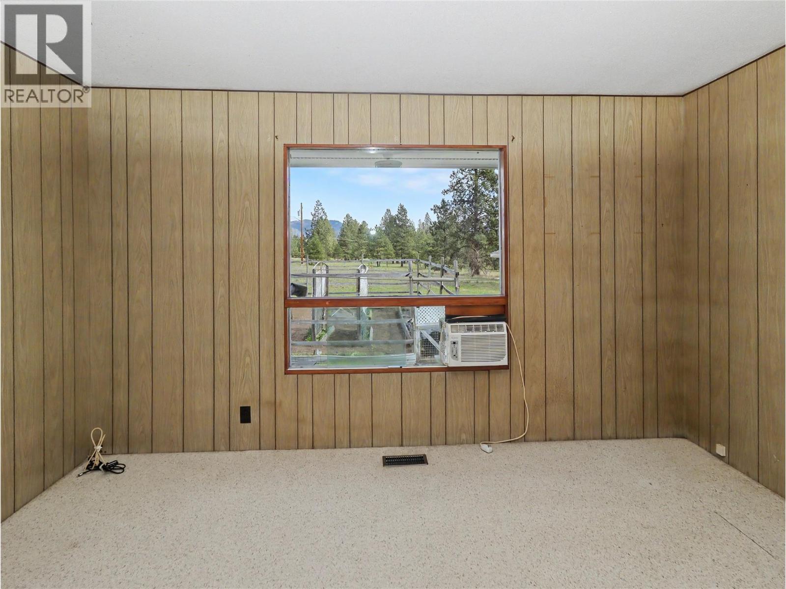 2990 68th Avenue, Grand Forks, British Columbia  V0H 1H0 - Photo 15 - 10384021