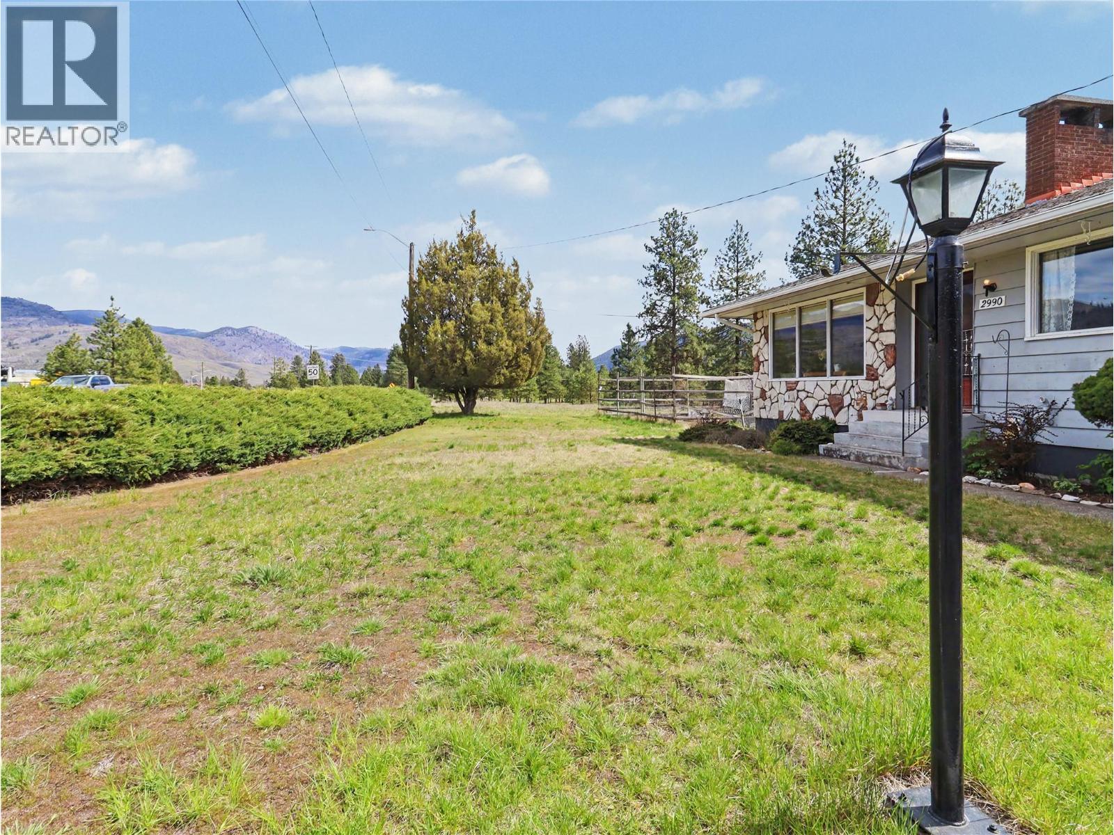 2990 68th Avenue, Grand Forks, British Columbia  V0H 1H0 - Photo 2 - 10384021