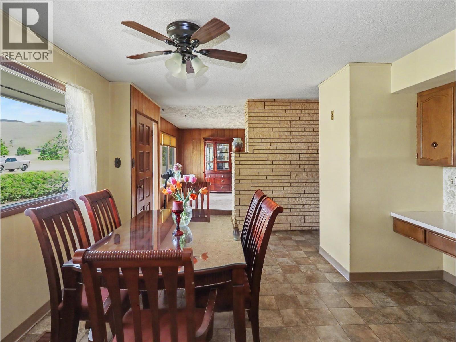 2990 68th Avenue, Grand Forks, British Columbia  V0H 1H0 - Photo 3 - 10384021