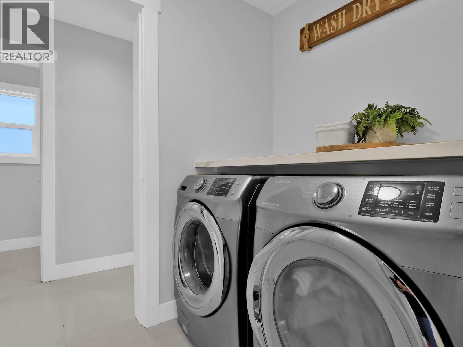 550 Barra Lane, Kelowna, British Columbia  V1P 1T3 - Photo 13 - 10384016