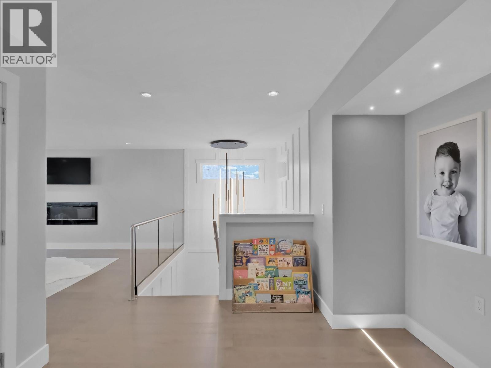 550 Barra Lane, Kelowna, British Columbia  V1P 1T3 - Photo 30 - 10384016