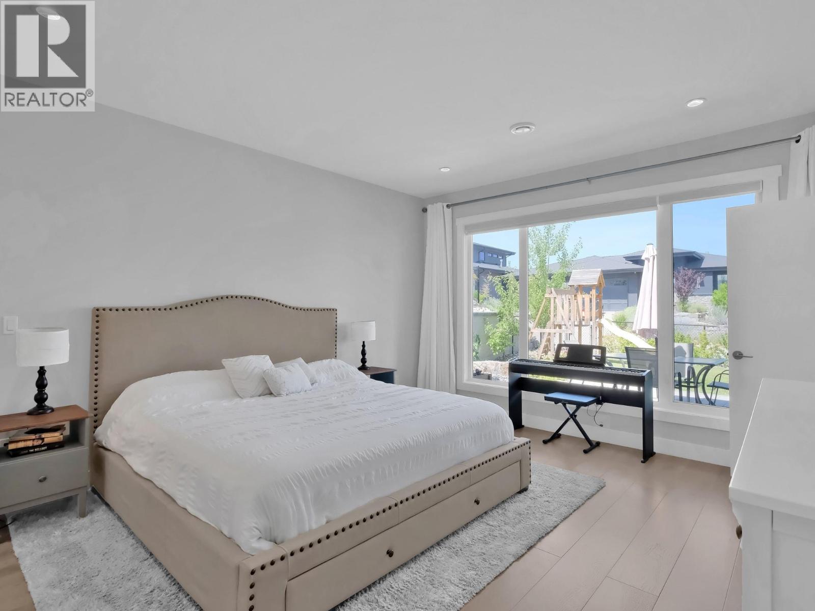 550 Barra Lane, Kelowna, British Columbia  V1P 1T3 - Photo 34 - 10384016