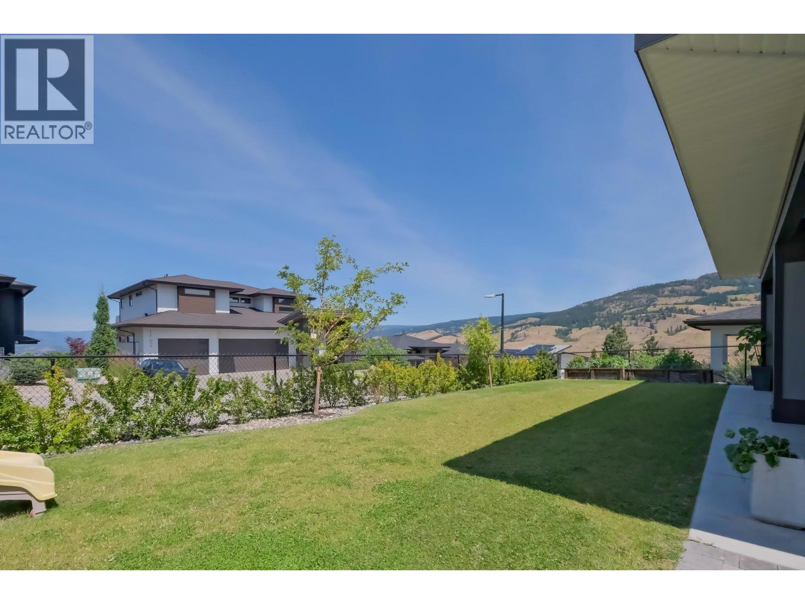 550 Barra Lane, Kelowna, British Columbia  V1P 1T3 - Photo 57 - 10384016