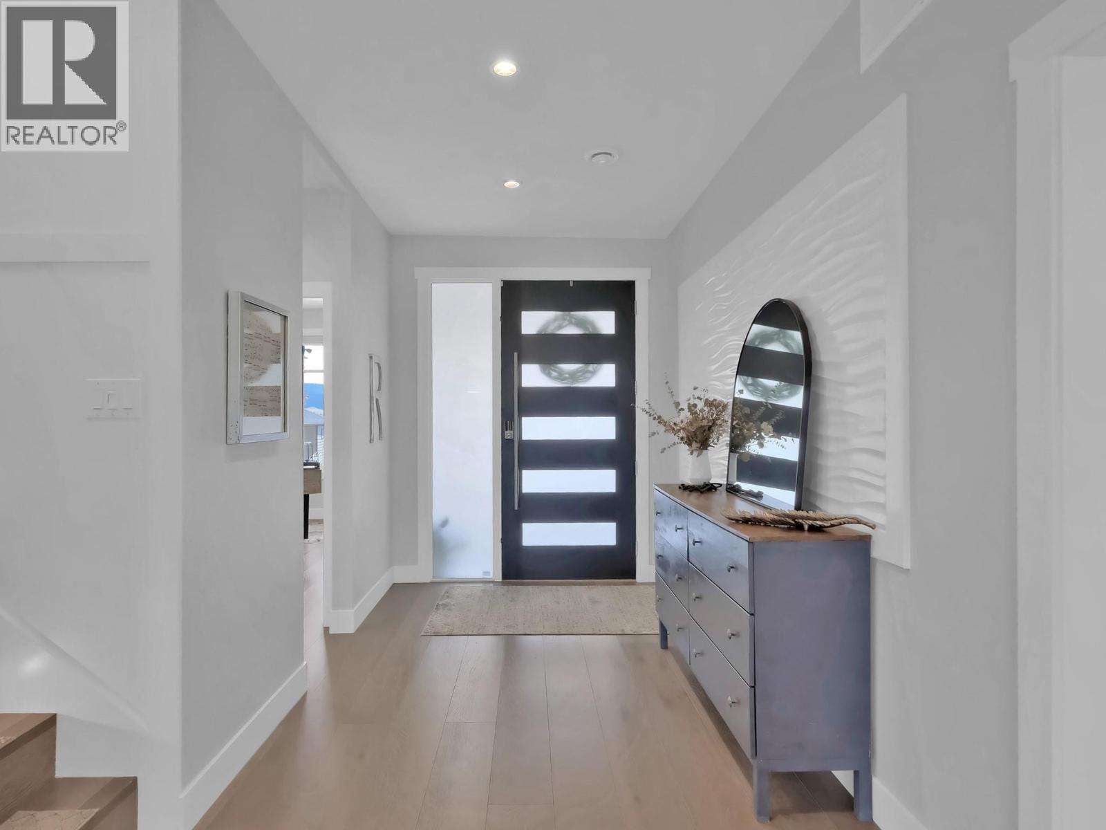 550 Barra Lane, Kelowna, British Columbia  V1P 1T3 - Photo 59 - 10384016